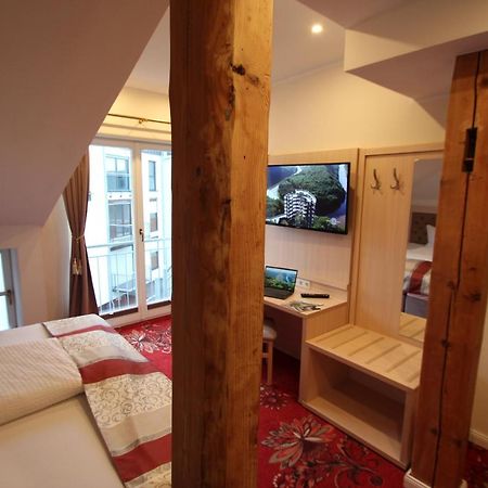 Hotel Stadtvilla Laux Merzig Exteriör bild