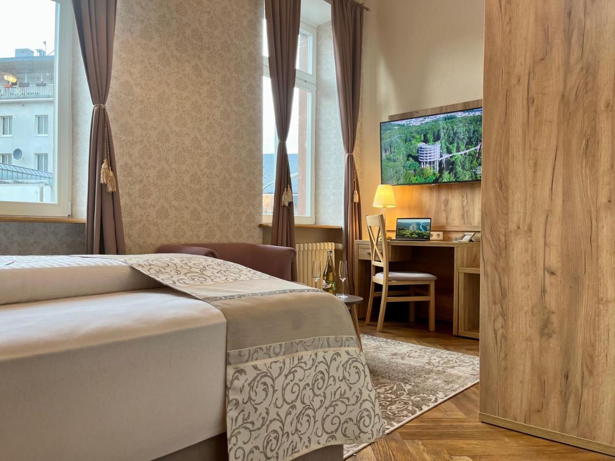 Hotel Stadtvilla Laux Merzig Exteriör bild